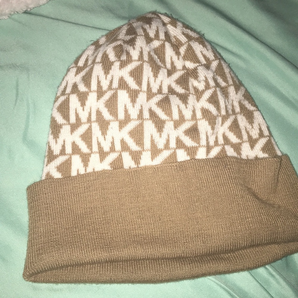 Michael Kors beanie